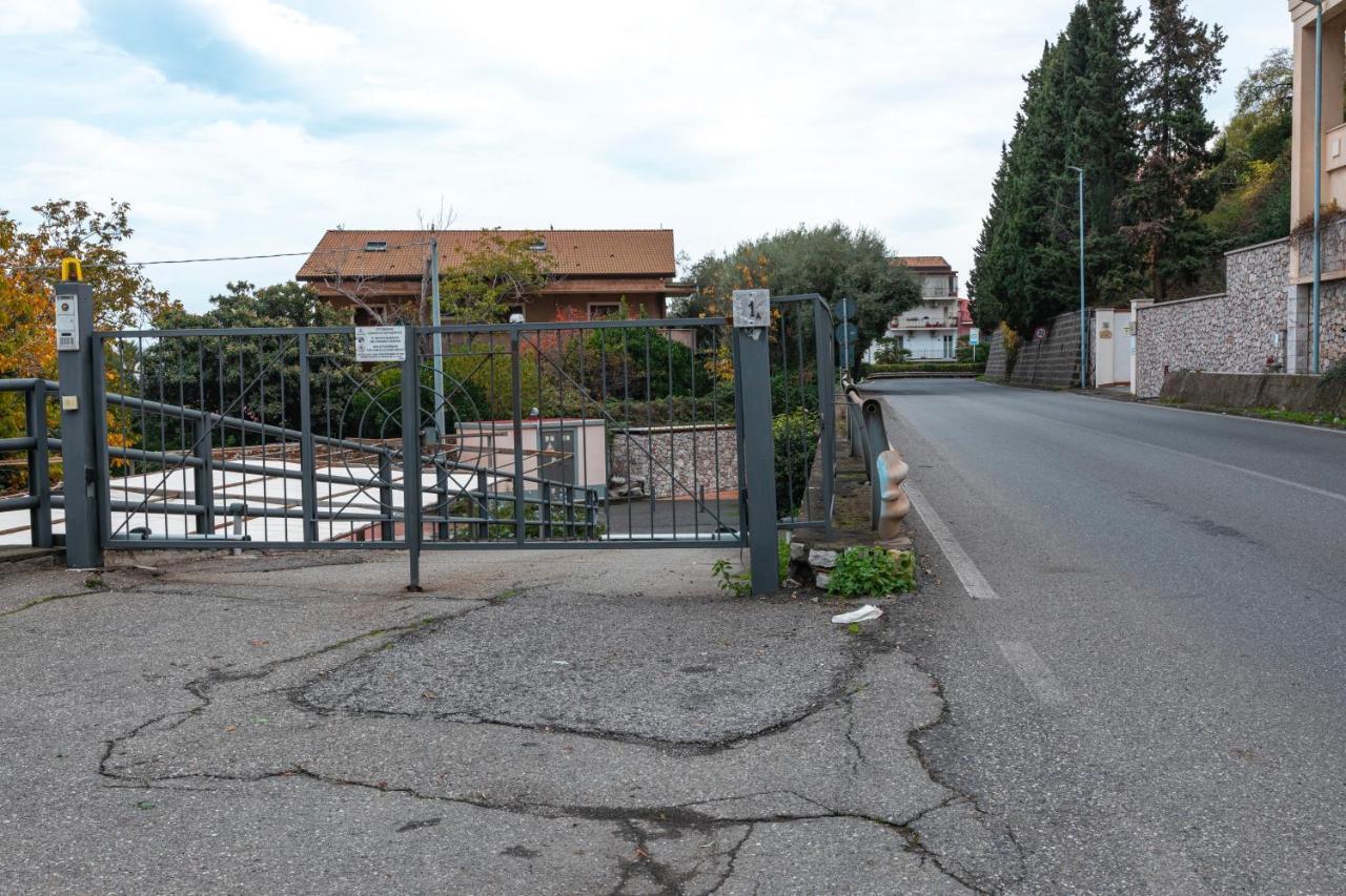 Amuni Taormina Apartman Kültér fotó